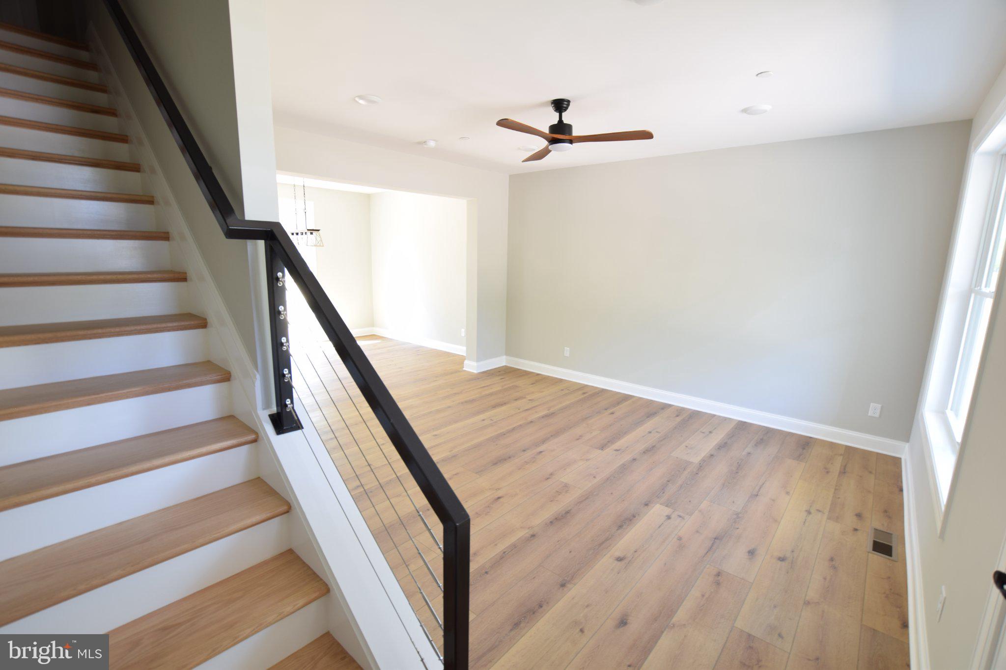 230 Long Point Road Stevensville, MD 21666 - Photo 4 of 41 Bright and airy entryway with charm.