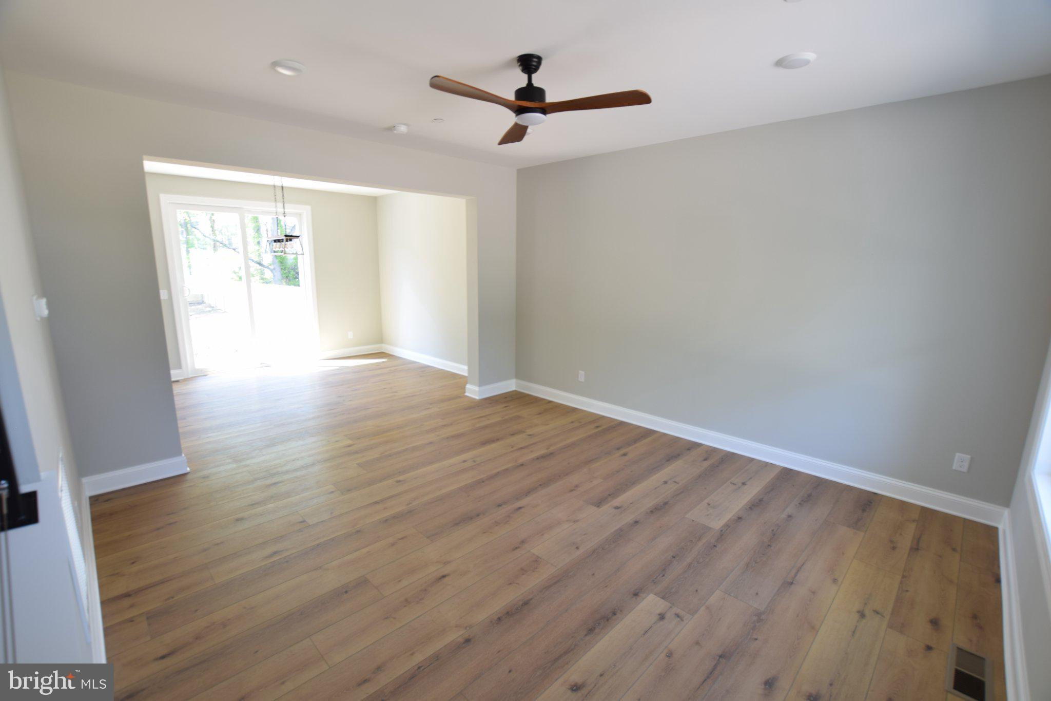 230 Long Point Road Stevensville, MD 21666 - Photo 6 of 41 Bright and airy open space awaits.