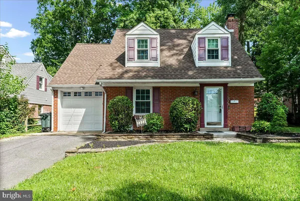 $399,900 | 2323 Franklin Avenue, Secane, PA 19018