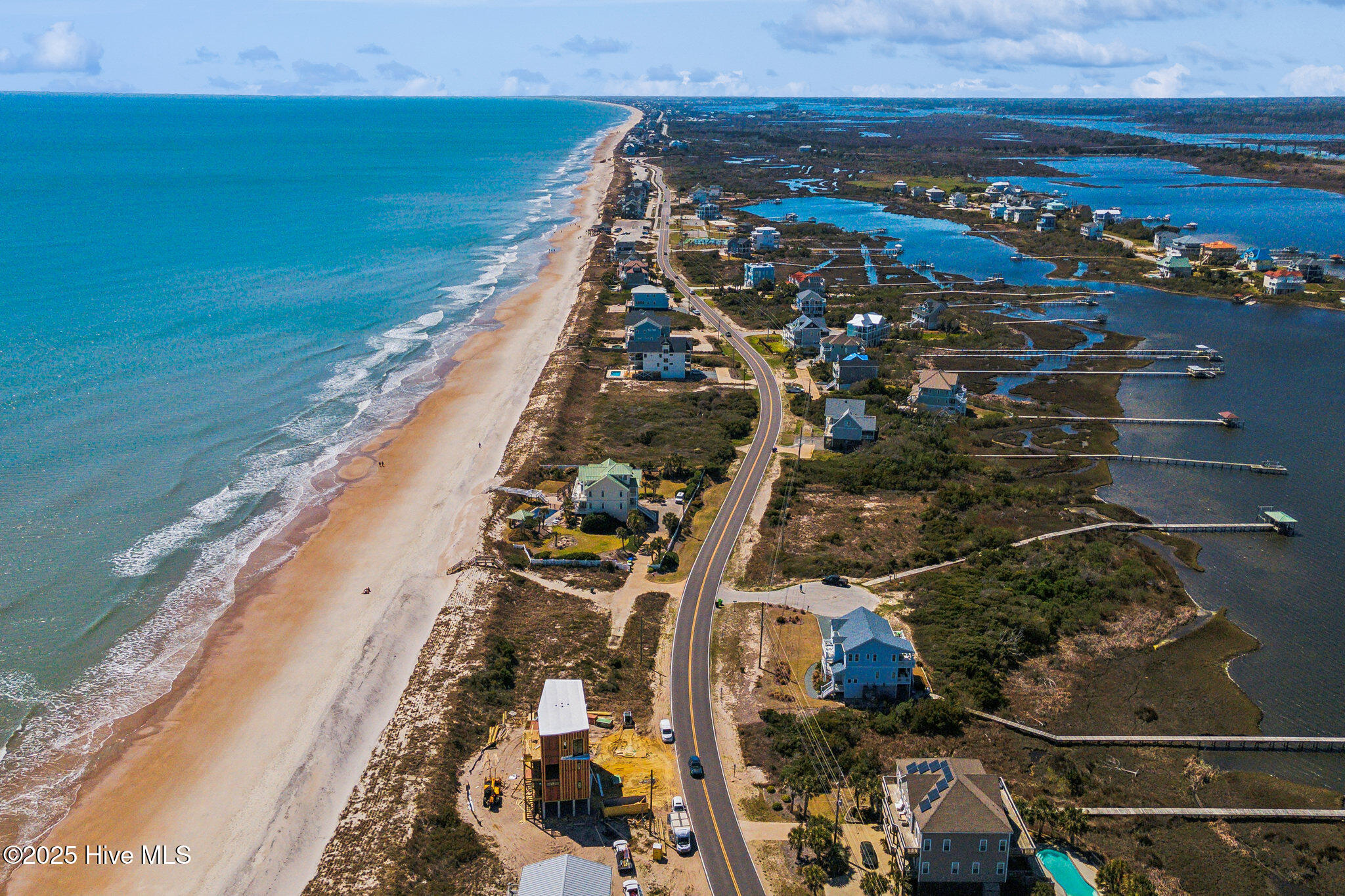 676 New River Inlet Road North Topsail Beach, NC 28460 - Photo 4 of 14