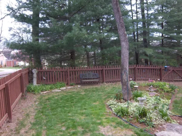 $825,000 | 3718 Silvercreek Court, Bloomington, IN 47401