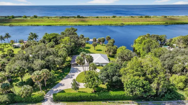 $750,000 | 8888 Highway 441, Okeechobee, FL 34974