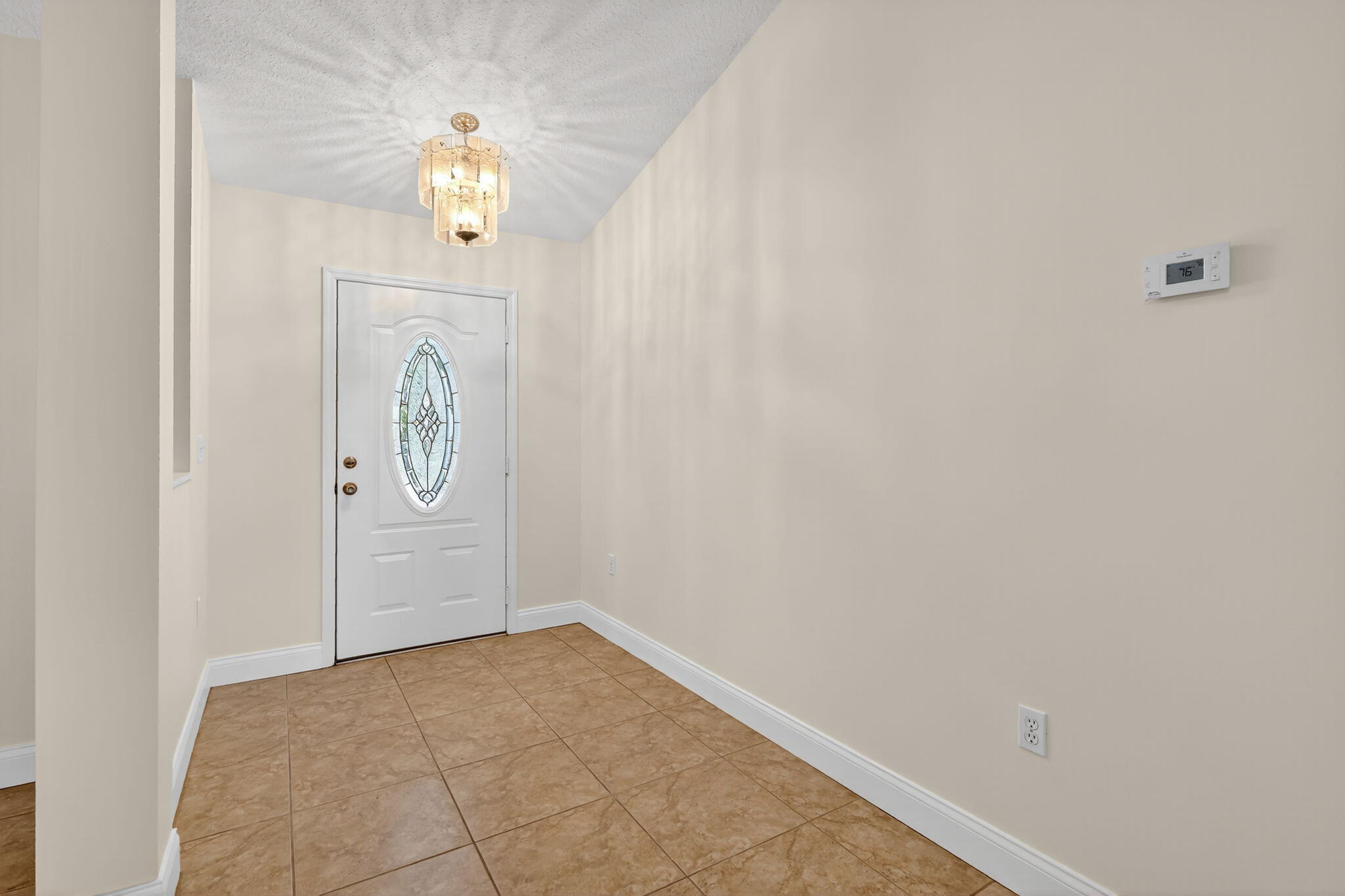8888 Highway 441 Okeechobee, FL 34974 - Photo 8 of 61 Foyer Entry