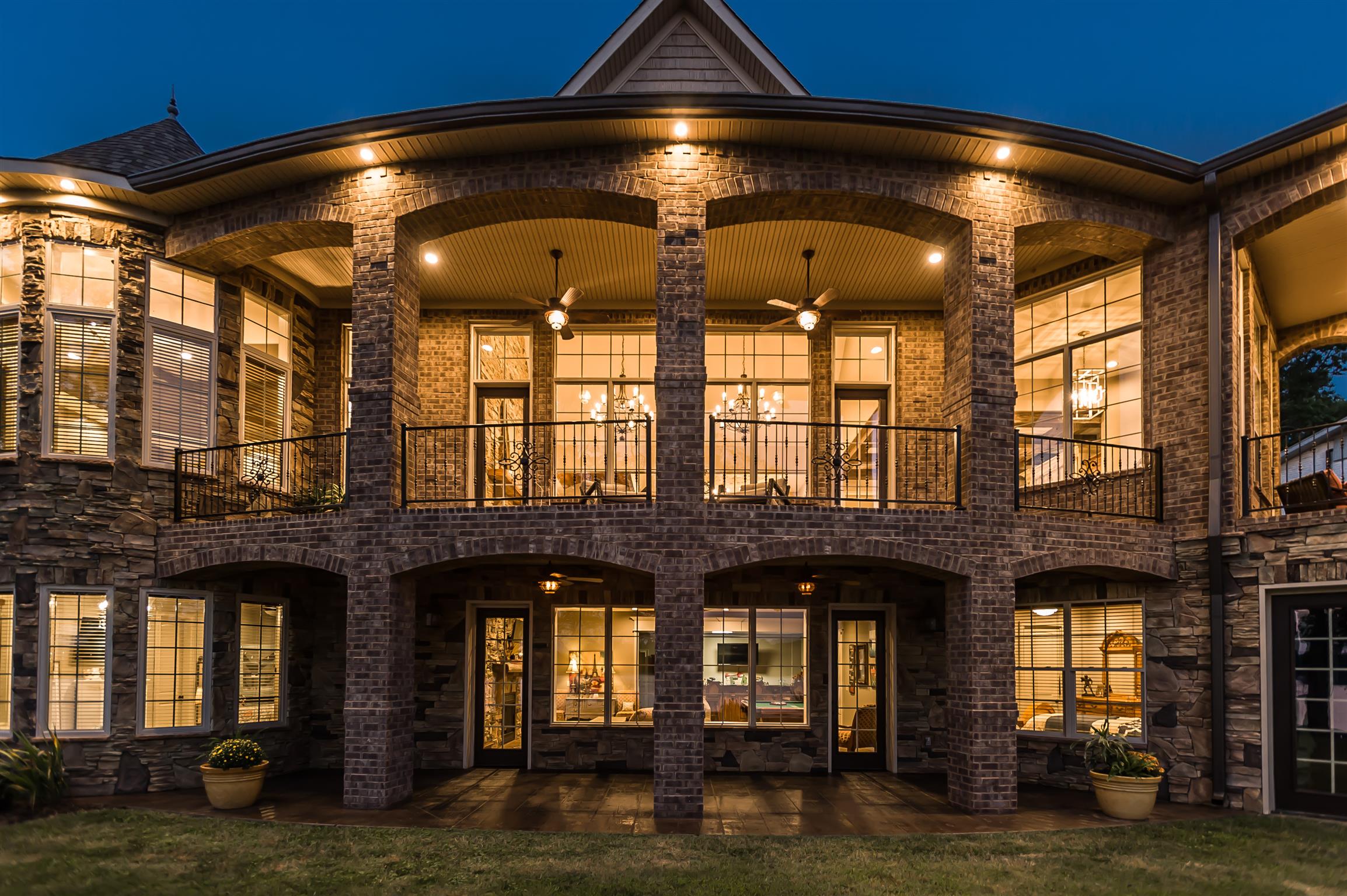 148 Cherokee Road Hendersonville, TN 37075 - Photo 28 of 30 a front view of a house