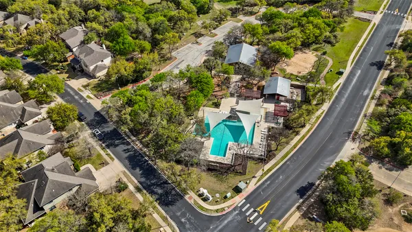 $600,000 | 8505 Alophia Drive, Austin, TX 78739