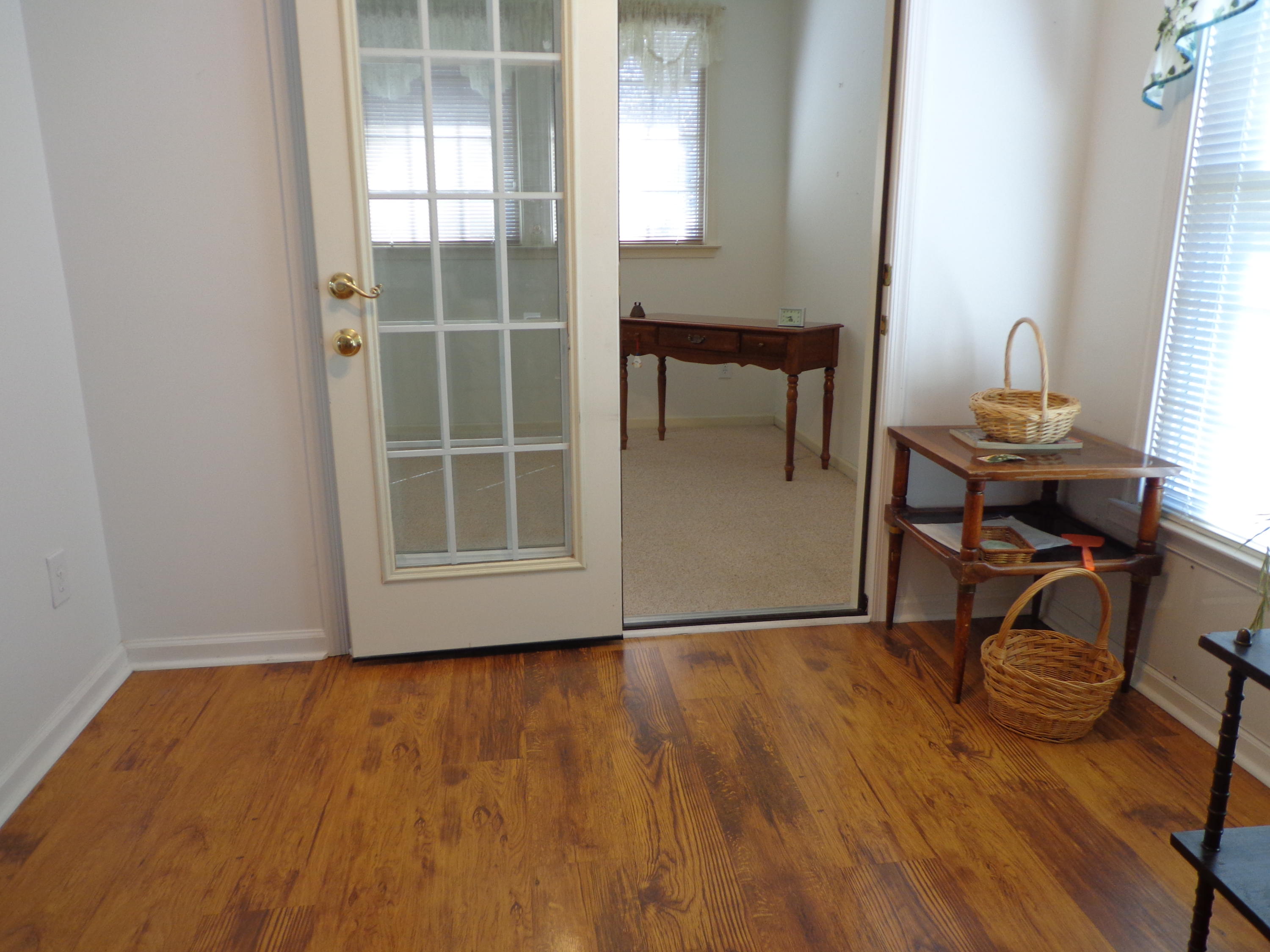 531 Deer Ridge Lane Vinton, VA 24179 - Photo 10 of 24 DSC06654