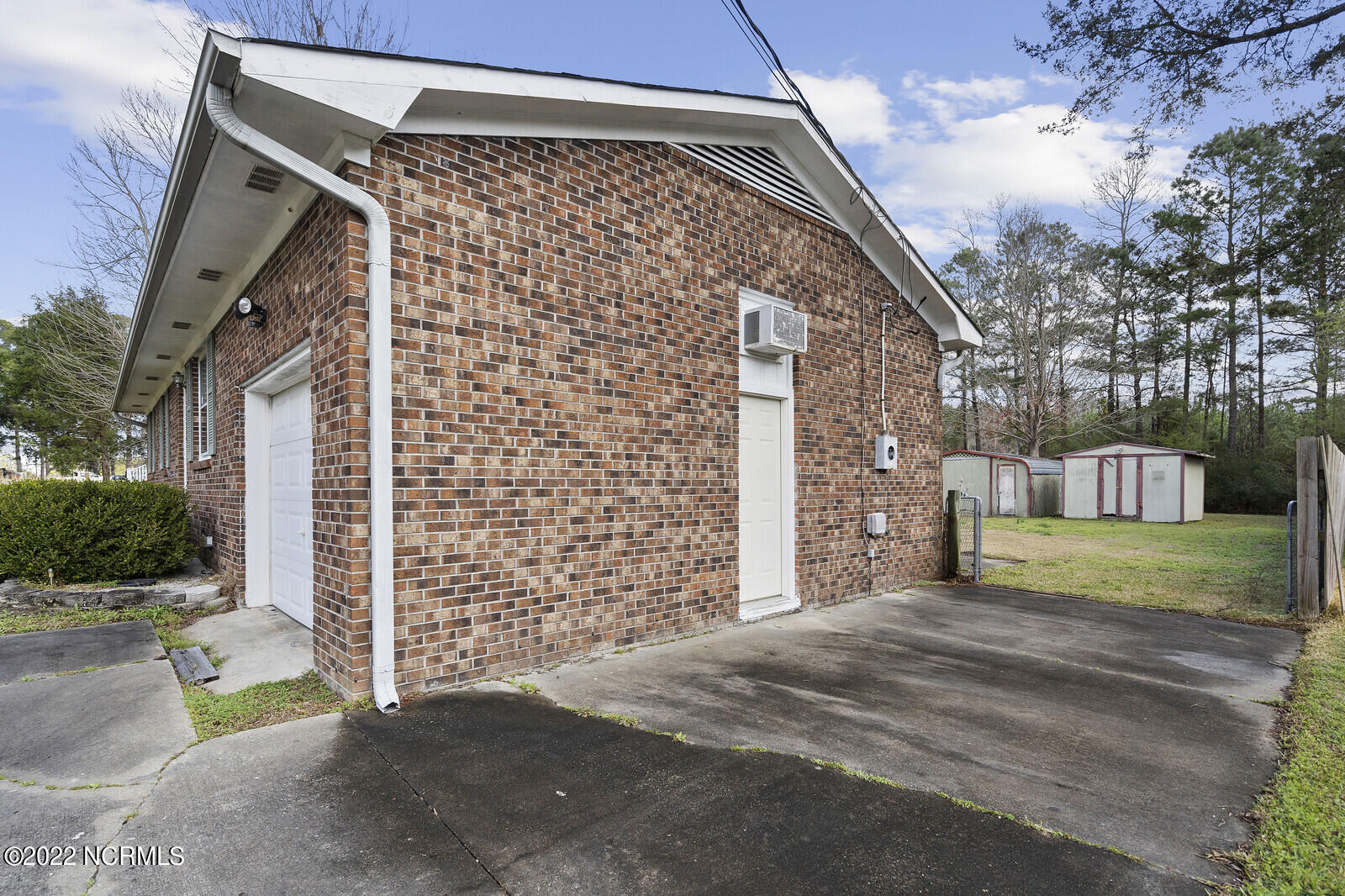 207 Fire Tower Road Richlands, NC 28574 - Photo 29 of 34 29_DSC04904_mls