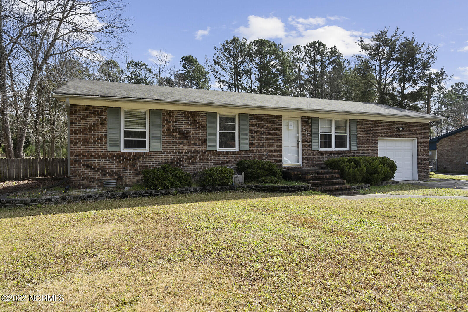207 Fire Tower Road Richlands, NC 28574 - Photo 3 of 34 03_DSC04932_mls