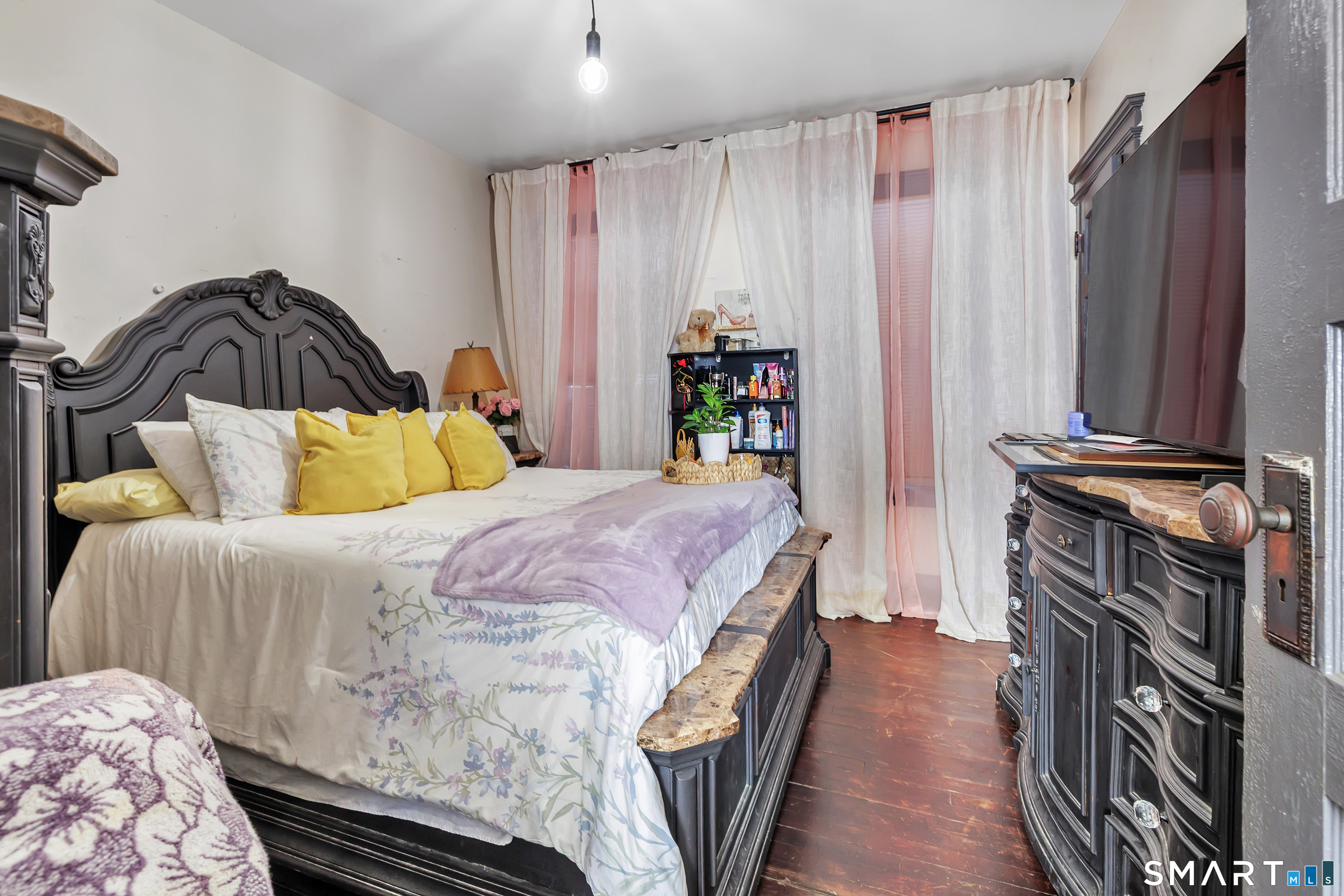 619 Brooks Street Bridgeport, CT 06608 - Photo 17 of 22