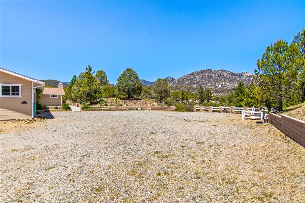 36350 Butterfly Peak Road Mountain Center, CA 92561 - Photo 9 of 47