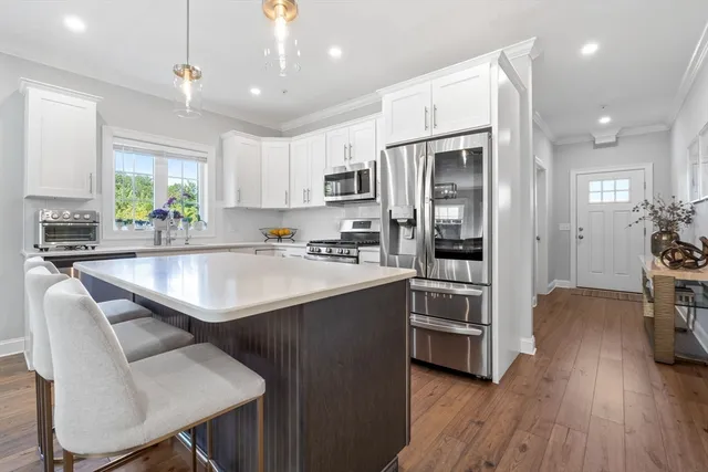 $647,000 | 843 Ledgewood Way, Unit 843, Clinton, MA 01510