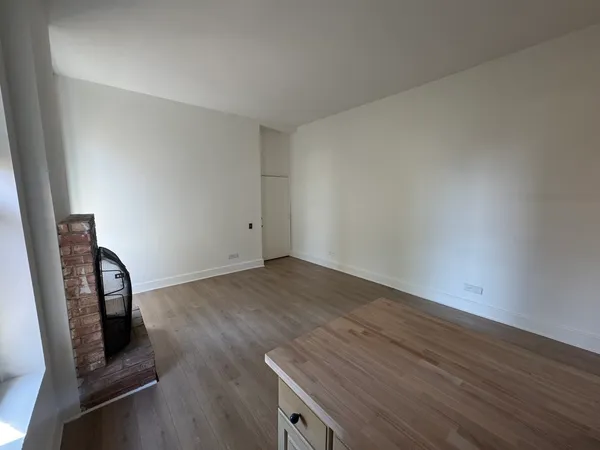 $1,899 | 1832 North Lincoln Avenue, Unit 2M, Chicago, IL 60614