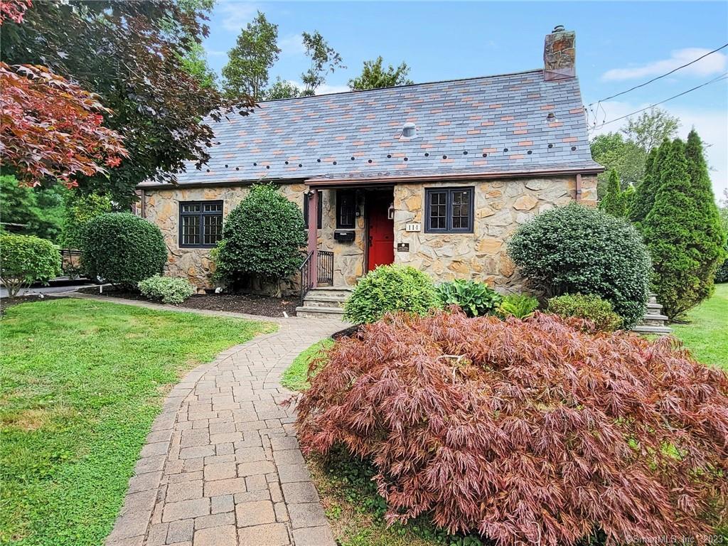 114 Hillcrest Road Fairfield, CT 06824 - Photo 1 of 1