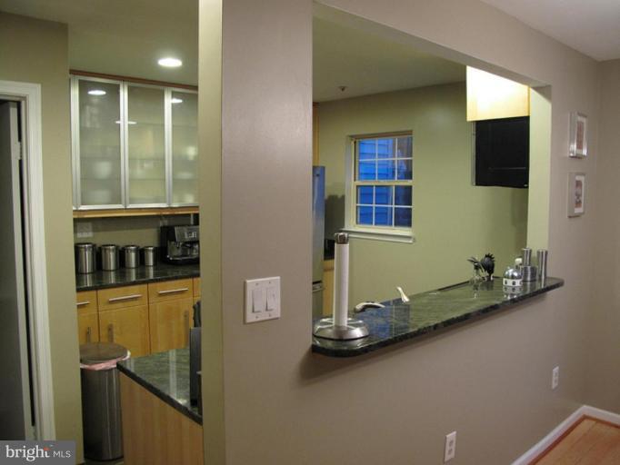 11905 Rumsfeld Terrace Silver Spring, MD 20904 - Photo 16 of 20 Kitchen/Dining Room