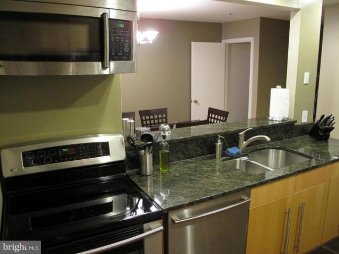 11905 Rumsfeld Terrace Silver Spring, MD 20904 - Photo 5 of 20 Kitchen