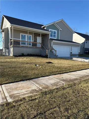 $482,000 | 1336 North Holland Drive, Independence, MO 64056