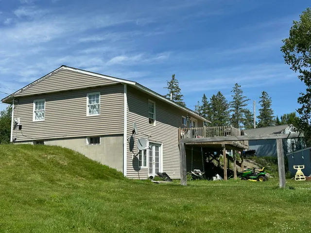 $189,900 | 178 School House Road, Orient, ME 04471