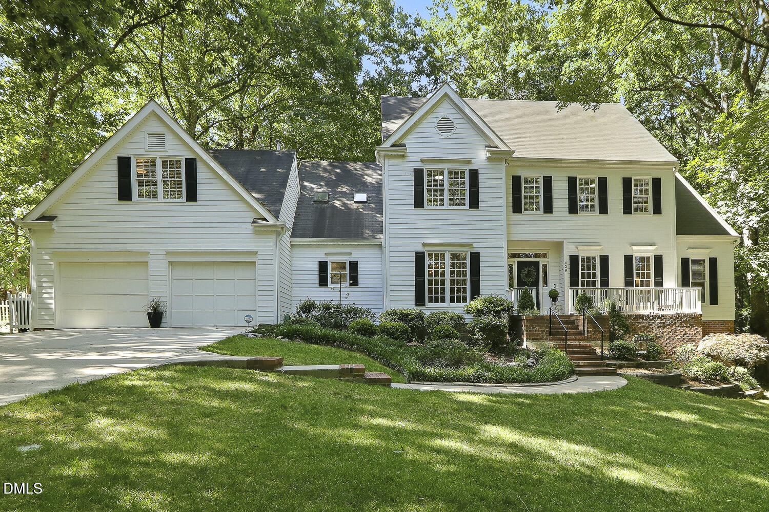 429 Grosvenor Drive Raleigh, NC 27615 - Photo 1 of 95