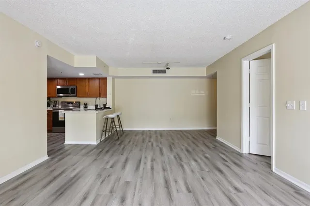 $275,000 | 5051 Wiles Road, Unit 201, Coconut Creek, FL 33073