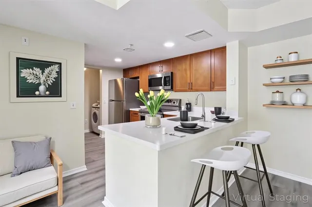 $275,000 | 5051 Wiles Road, Unit 201, Coconut Creek, FL 33073