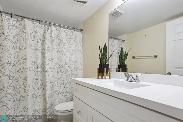 $275,000 | 5051 Wiles Road, Unit 201, Coconut Creek, FL 33073