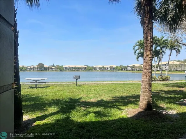 $275,000 | 5051 Wiles Road, Unit 201, Coconut Creek, FL 33073