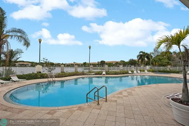 $275,000 | 5051 Wiles Road, Unit 201, Coconut Creek, FL 33073