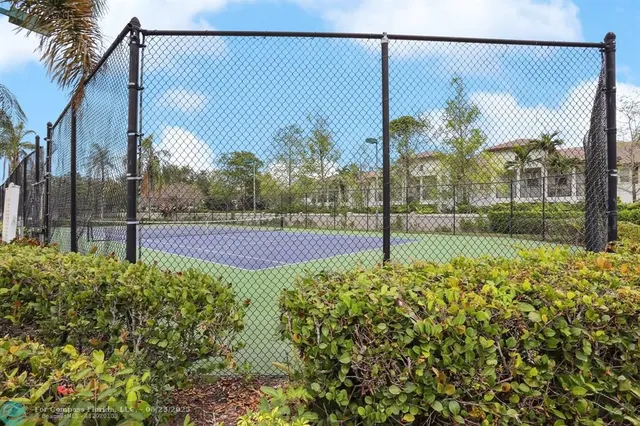 $275,000 | 5051 Wiles Road, Unit 201, Coconut Creek, FL 33073