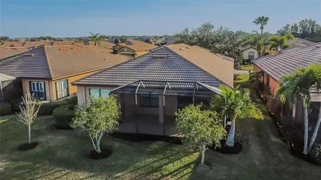 $450,000 | 331 Cedar Falls Drive, Apollo Beach, FL 33572