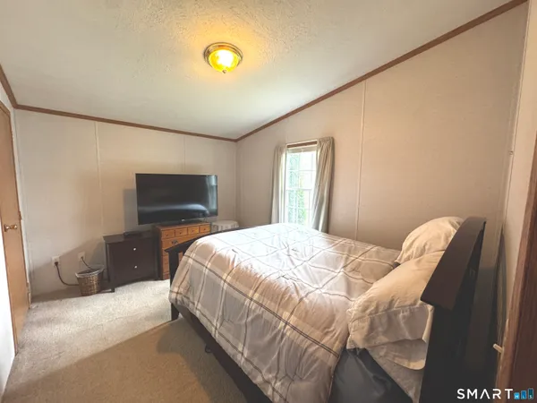 $150,000 | 11 Circle Drive, Windham, CT 06256