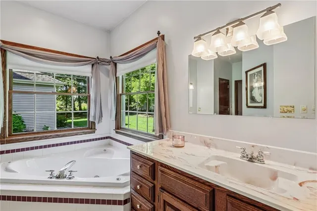 $575,000 | 402 Woodland Drive, New Wilmington, PA 16142