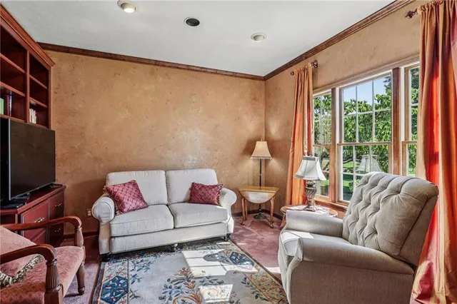 $575,000 | 402 Woodland Drive, New Wilmington, PA 16142