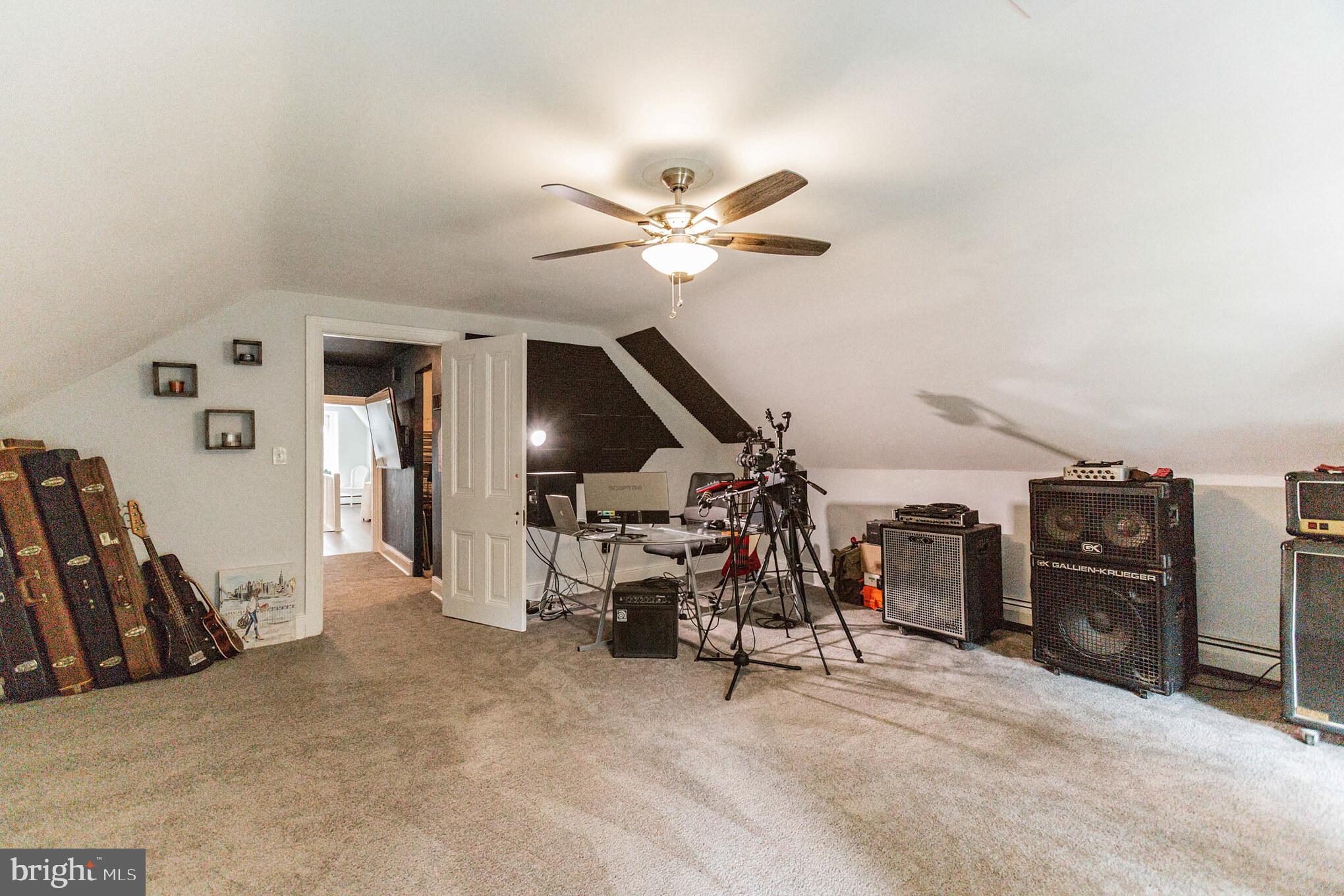 215 Sheeder Road Phoenixville, PA 19460 - Photo 17 of 43