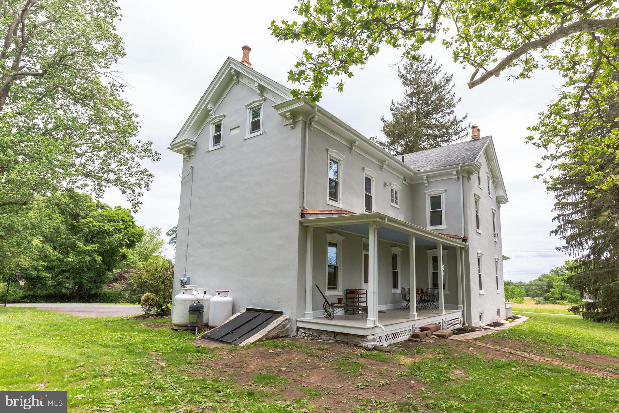 215 Sheeder Road Phoenixville, PA 19460 - Photo 7 of 43