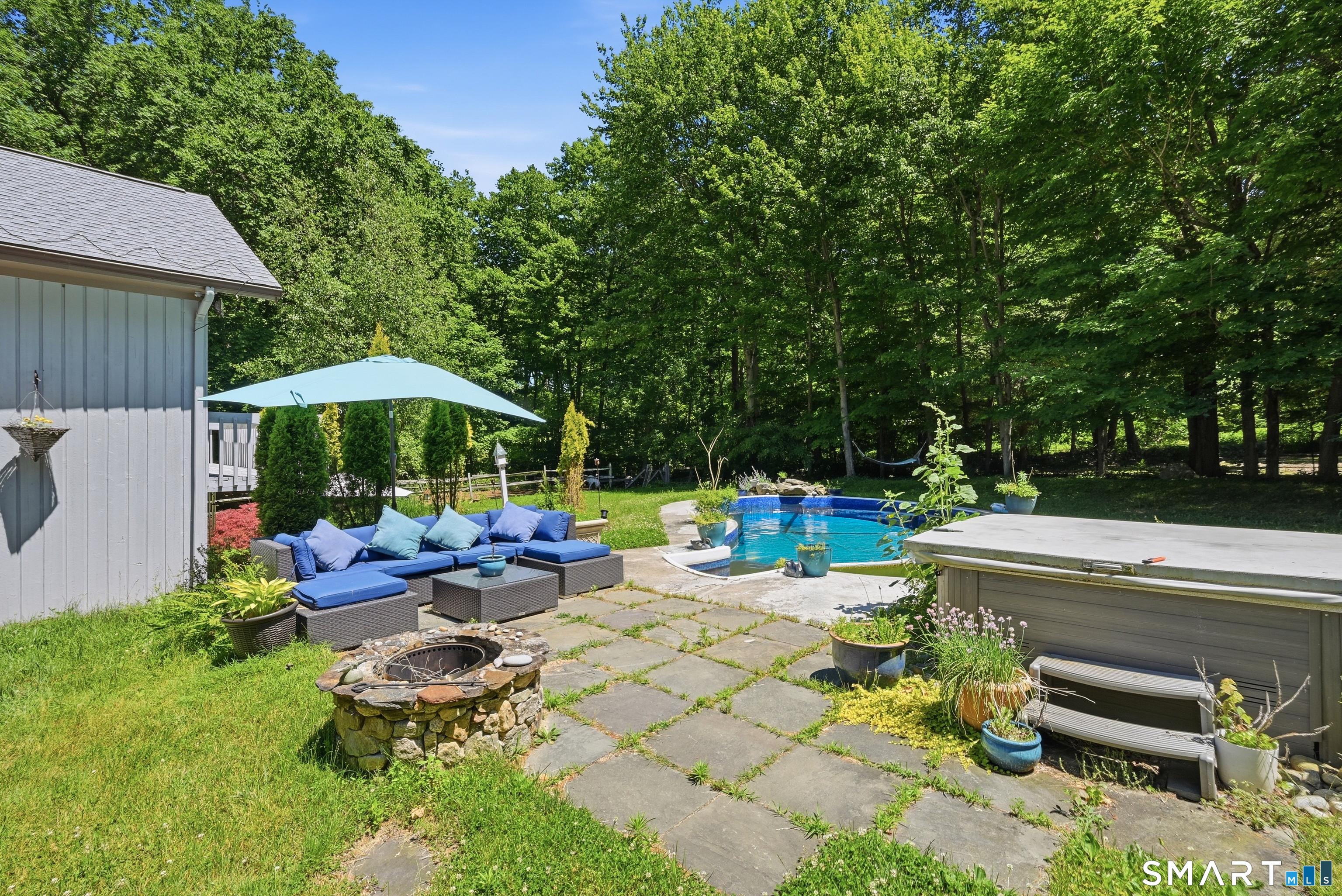 19 Hi Barlow Road Newtown, CT 06470 - Photo 35 of 40