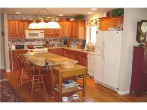 6 Covey Road Nashua, NH 03062 - Photo 4 of 5