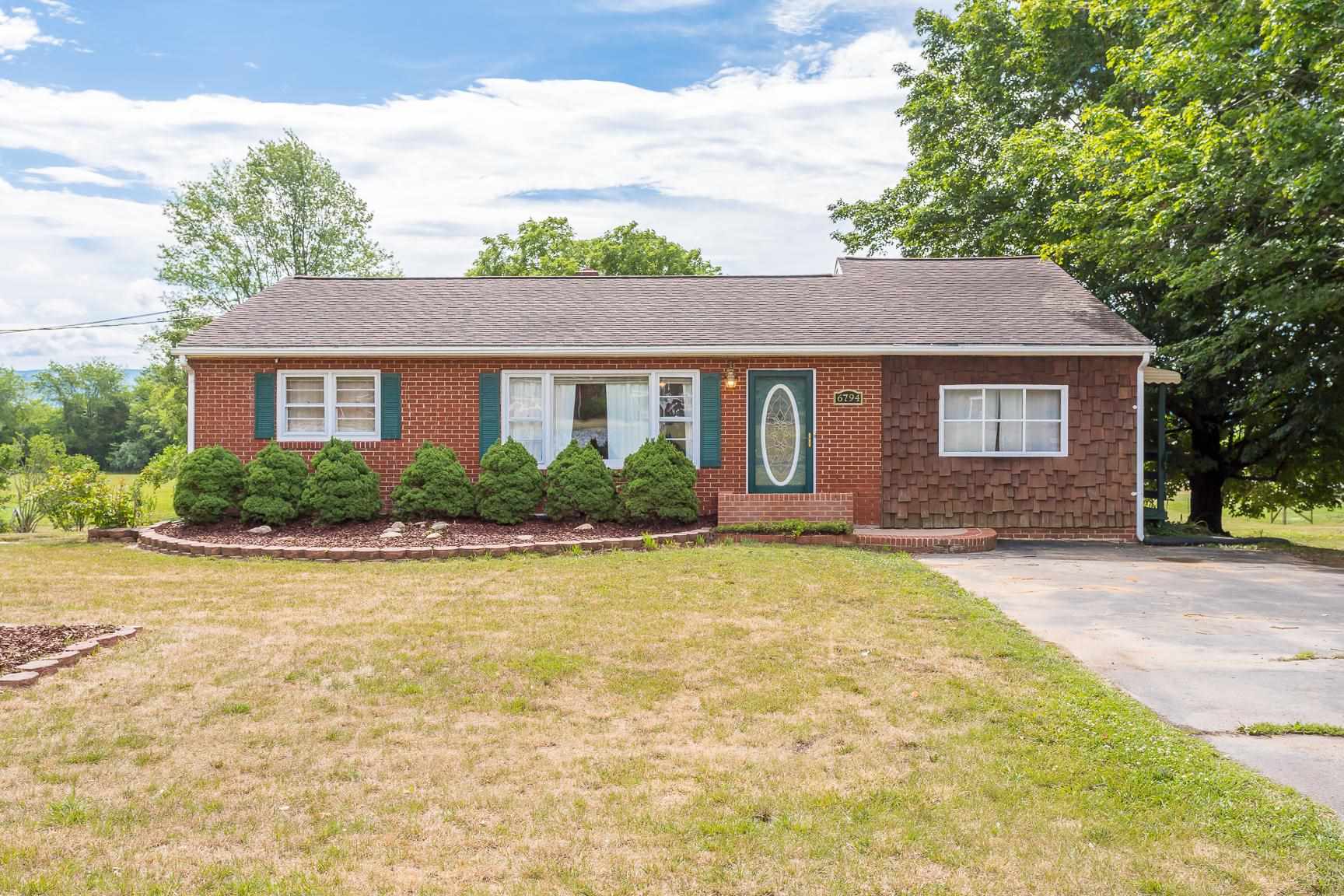 6794 East Point Road Elkton, VA 22827 - Photo 3 of 47 Gallery Image 3