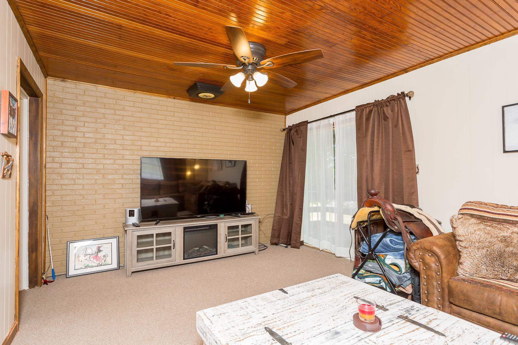 6794 East Point Road Elkton, VA 22827 - Photo 9 of 47 Gallery Image 9
