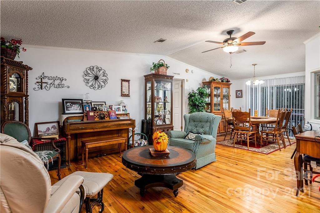 6304 Dysartsville Road Morganton, NC 28655 - Photo 12 of 39 Gallery Image 12