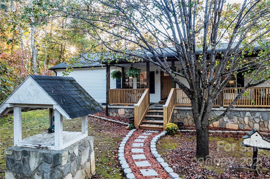 6304 Dysartsville Road Morganton, NC 28655 - Photo 5 of 39 Gallery Image 5