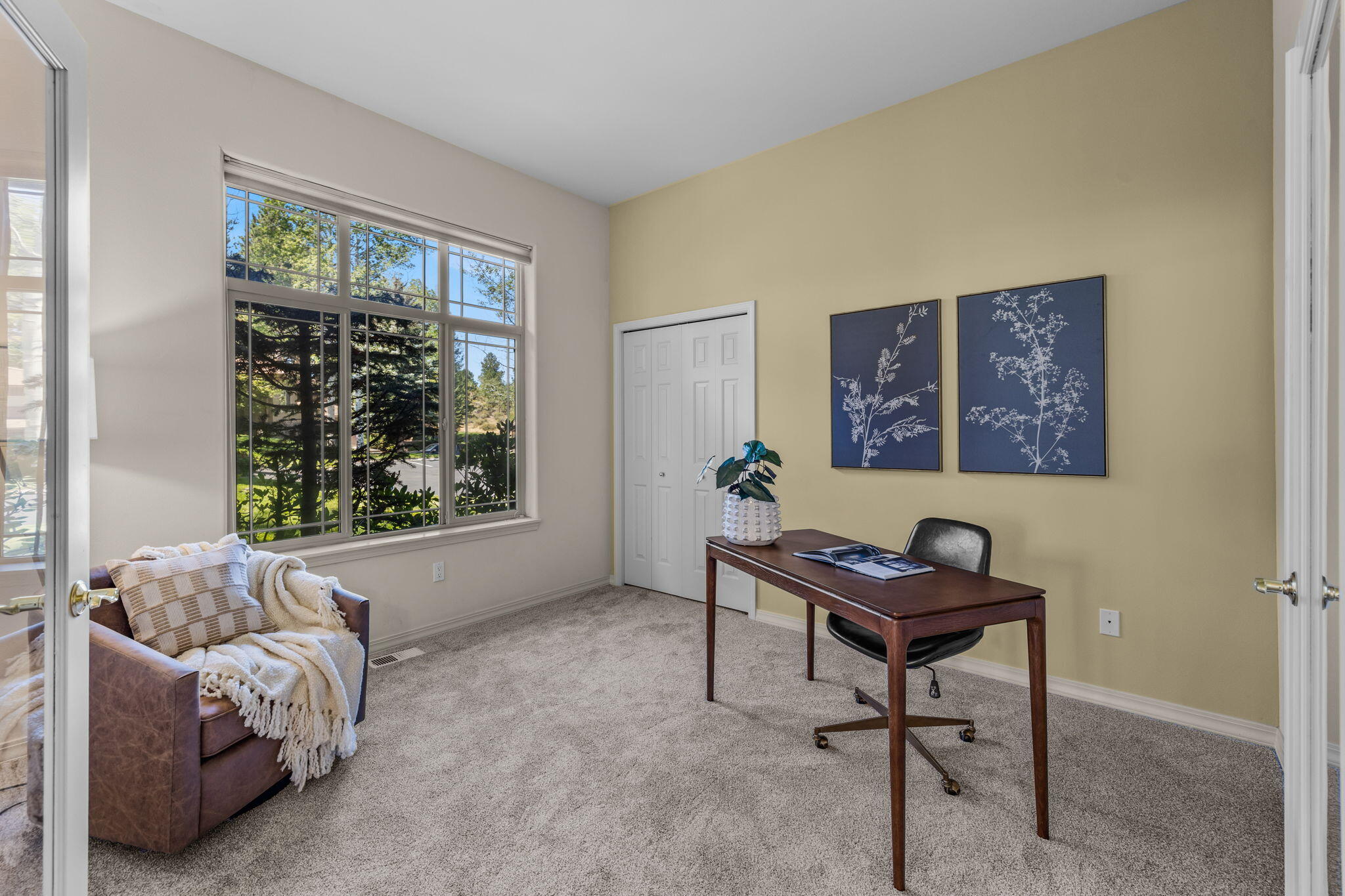 19571 Southwest Simpson Avenue Bend, OR 97702 - Photo 26 of 45 Double French Doors lead the way into office and/or 3rd bedroom.