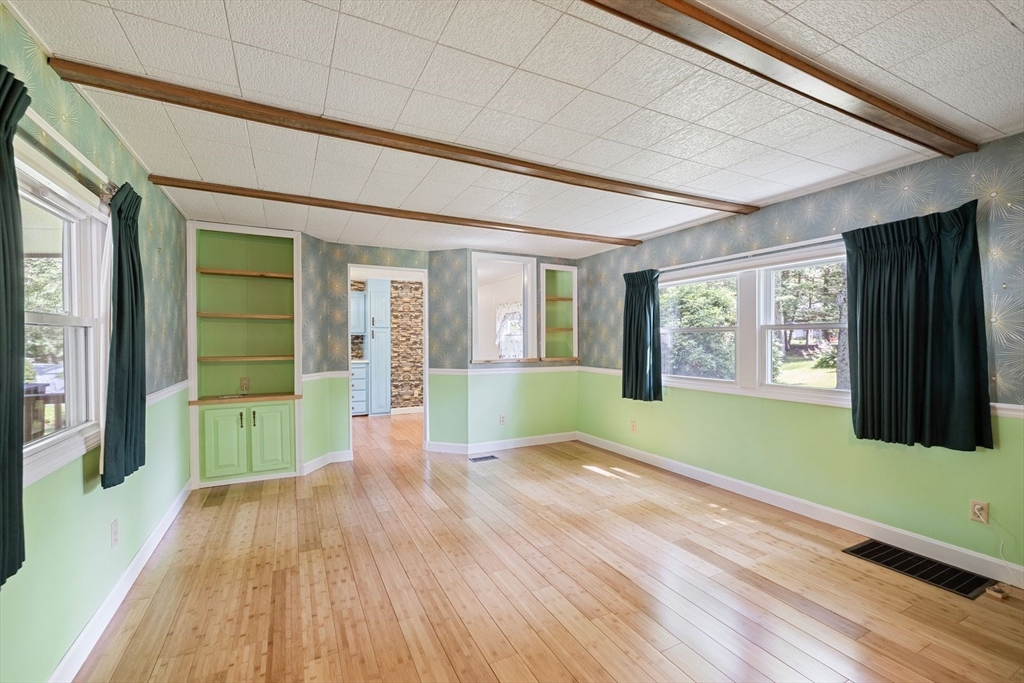 6 2nd Street Brookfield, MA 01506 - Photo 5 of 22