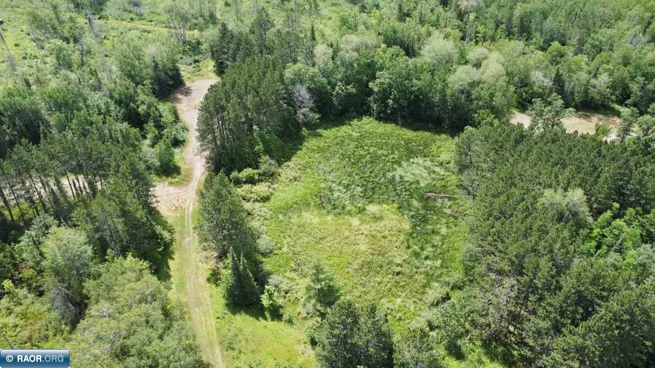 6821 Barrett Road Chisholm, MN 55719 - Photo 17 of 38