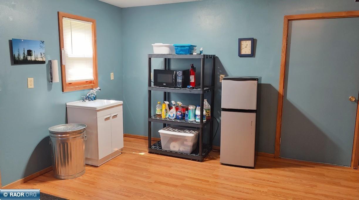 6821 Barrett Road Chisholm, MN 55719 - Photo 4 of 38