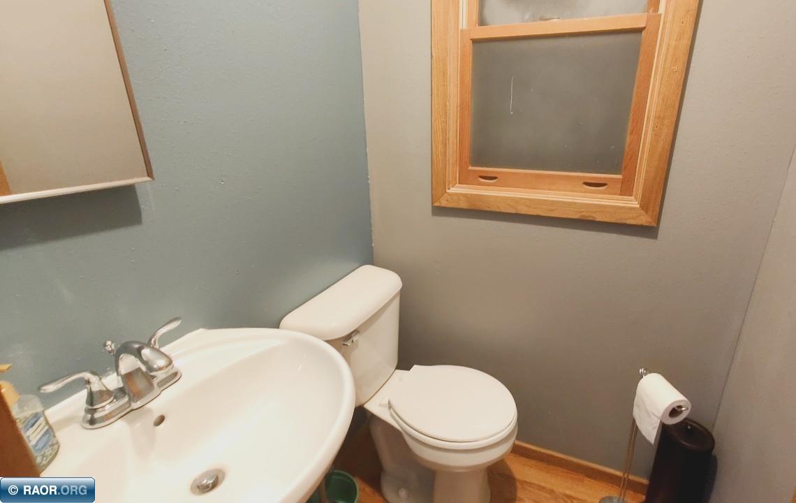 6821 Barrett Road Chisholm, MN 55719 - Photo 7 of 38