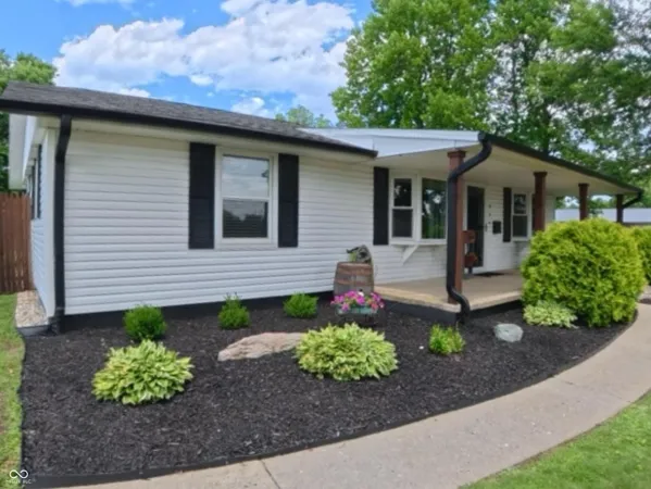 $215,000 | 324 Sleepy Lane, Attica, IN 47918