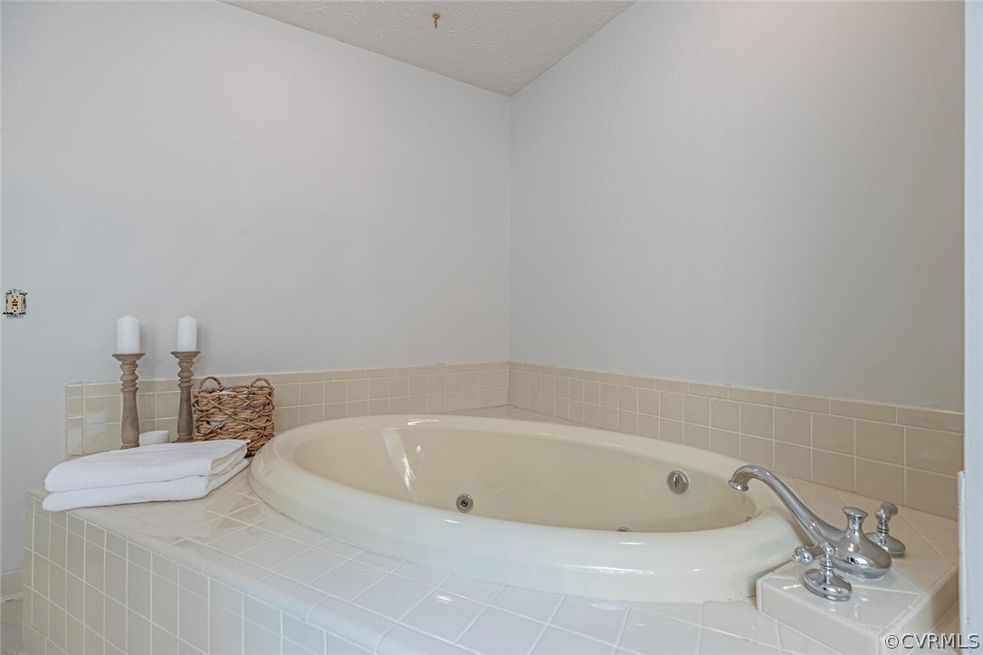 1757 South Dover Pointe Road Henrico, VA 23238 - Photo 29 of 43 Gallery Image 29