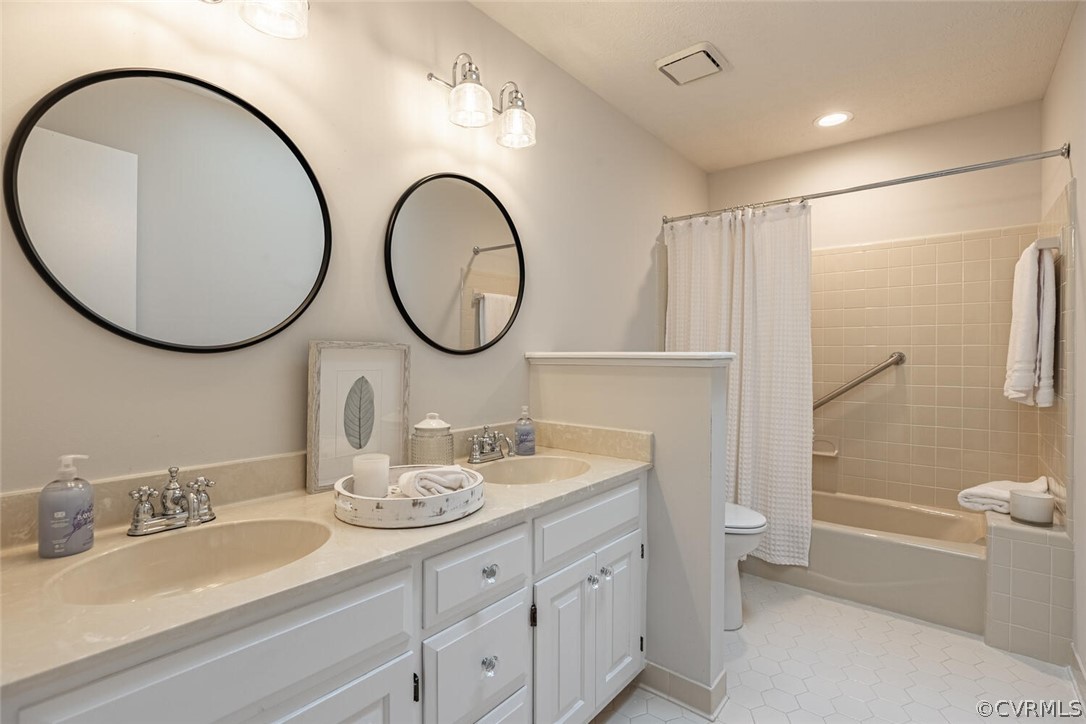 1757 South Dover Pointe Road Henrico, VA 23238 - Photo 32 of 43 Gallery Image 32