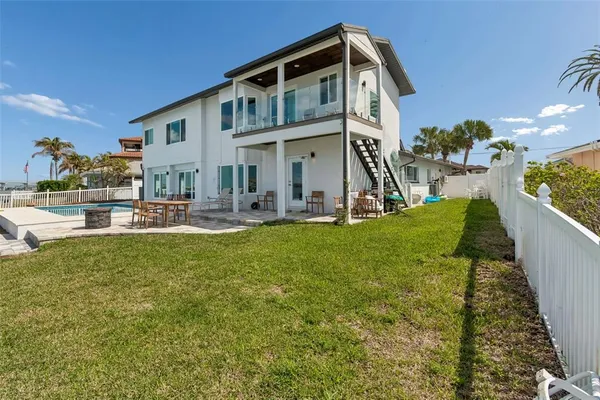 $2,900,000 | 478 Harbor Drive North, Indian Rocks Beach, FL 33785