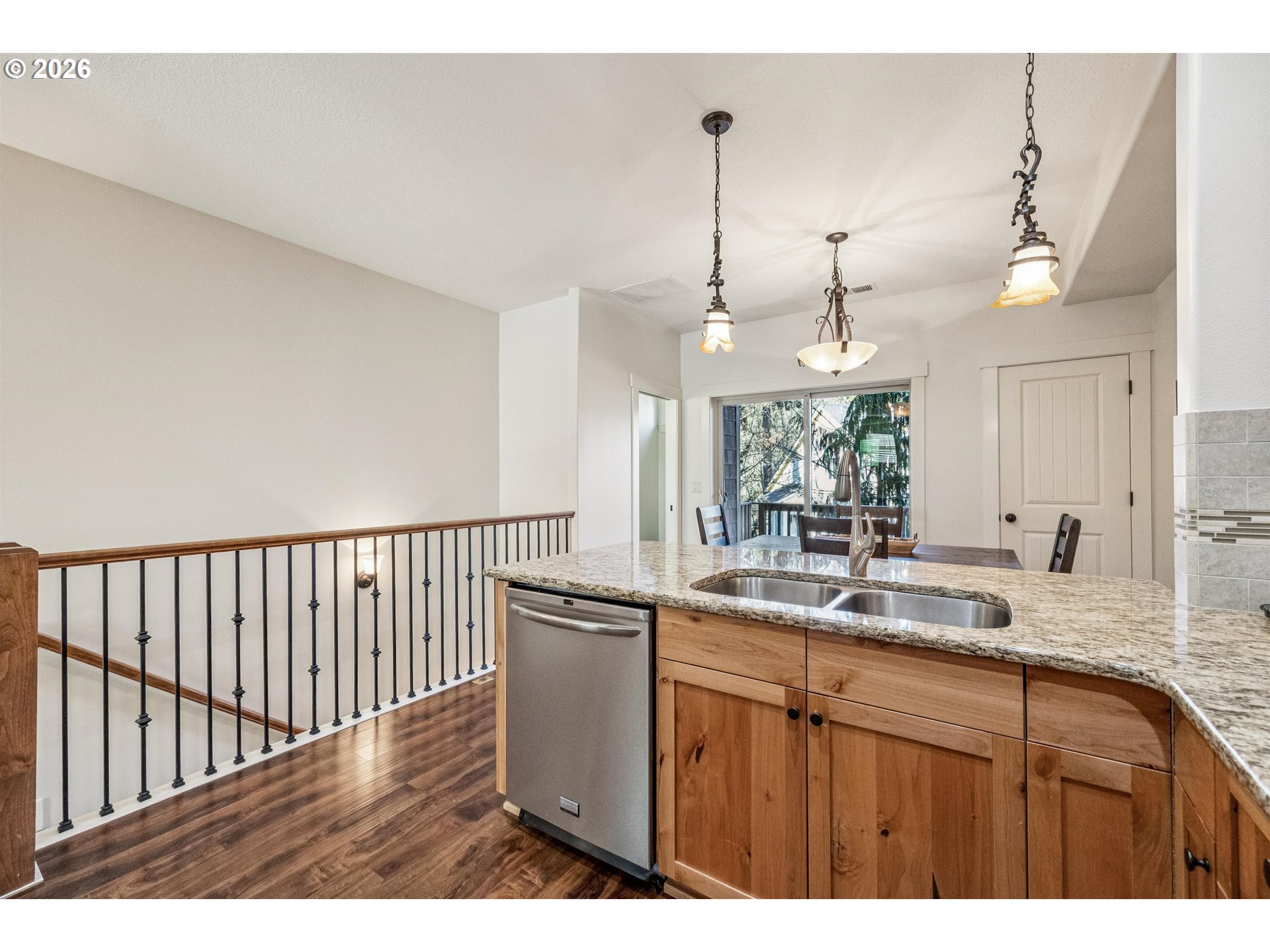 19677 Southwest Blackbear Court Beaverton, OR 97006 - Photo 16 of 38